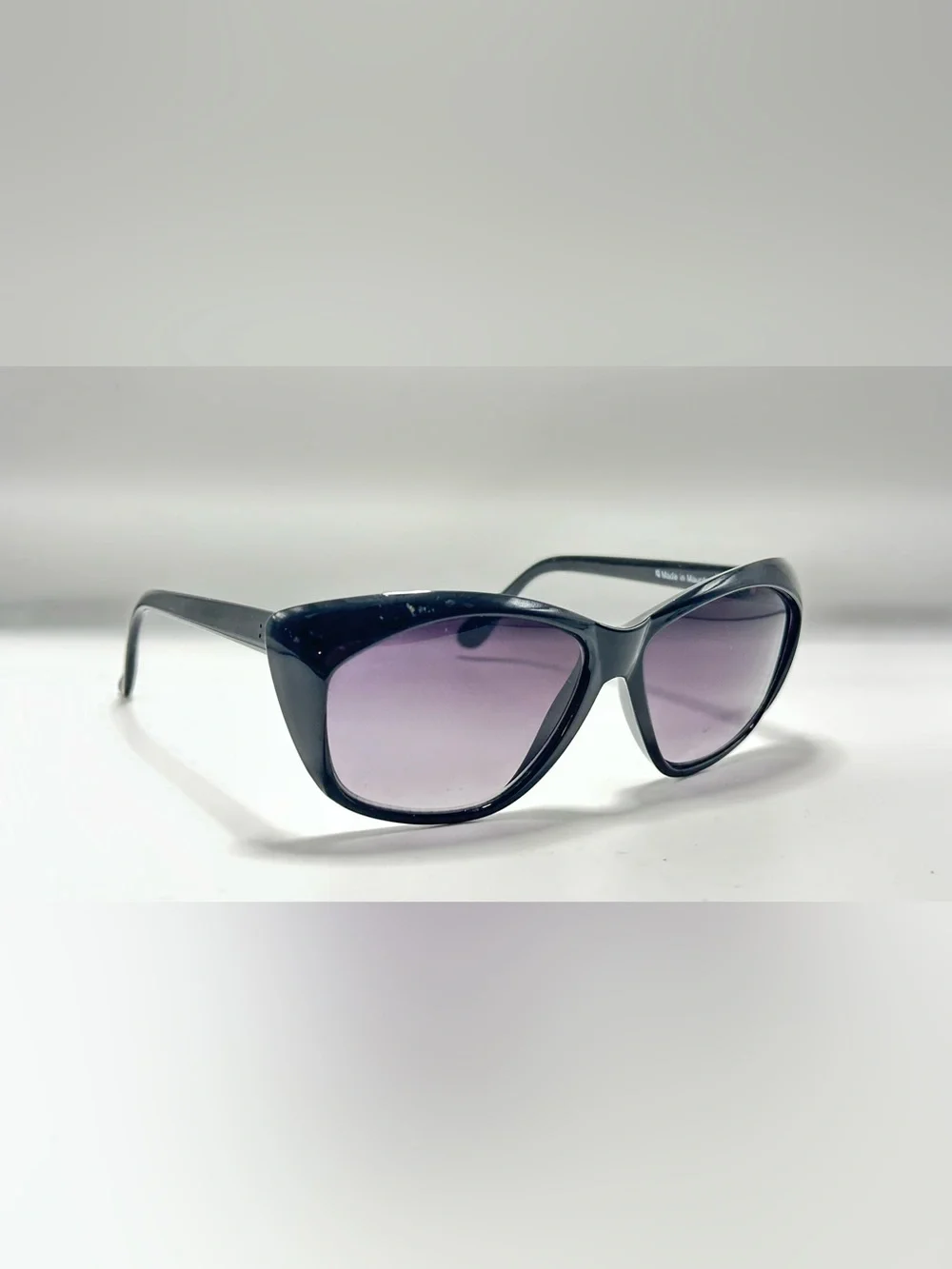 Liz Claiborne Black Oval Sunglasses Frames Only